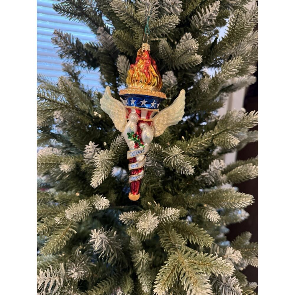 CHRISTOPHER RADKO~VALIANT & BRAVE~TORCH & DOVES‎ 9/11 COMMEMORATIVE ORNAMENT~